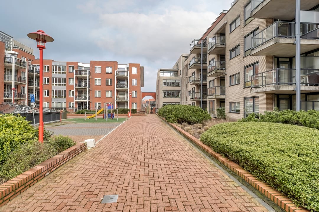 Foto 31 van Tramstraat 294