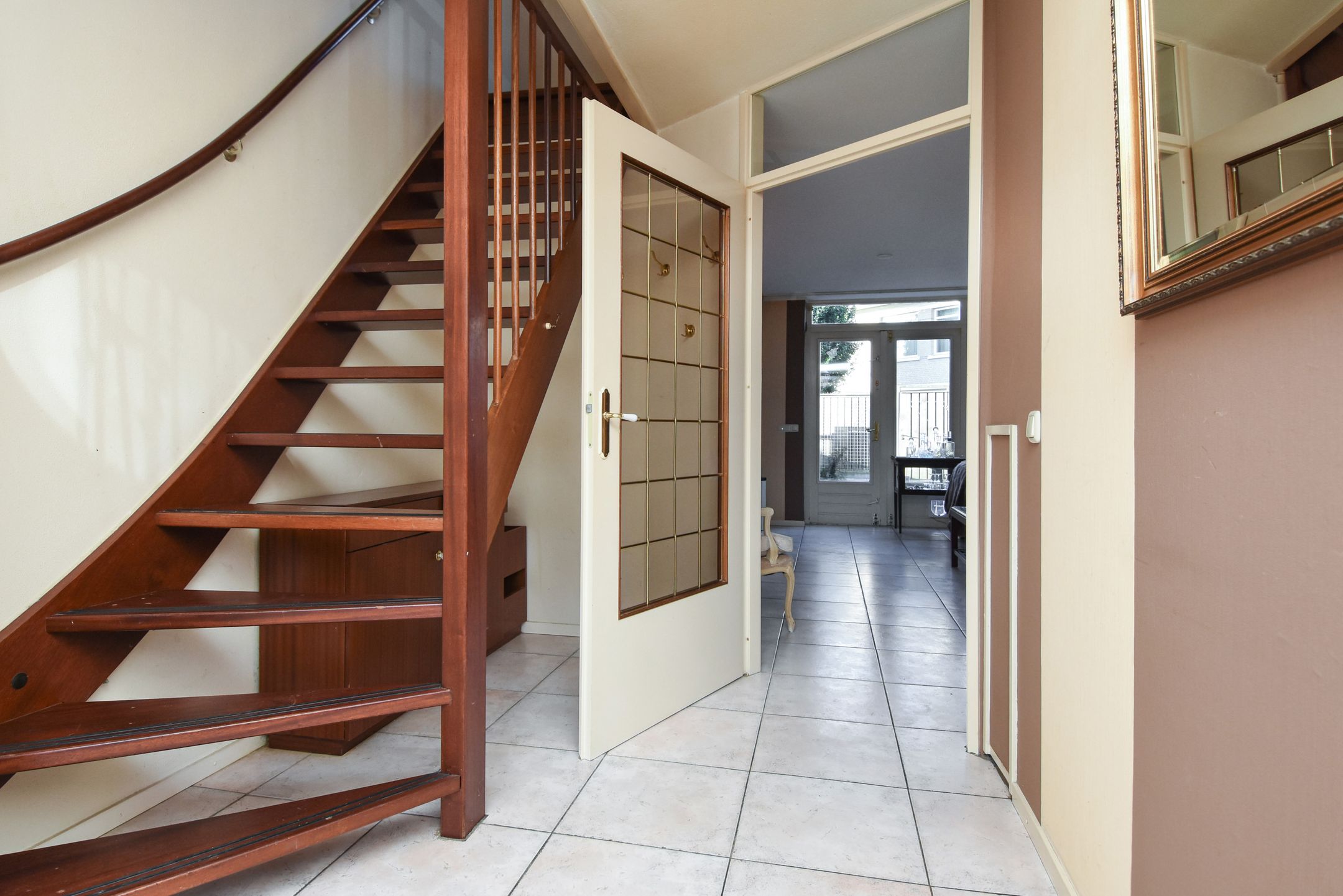 Foto 6 van Constance Gelderblomlaan 62