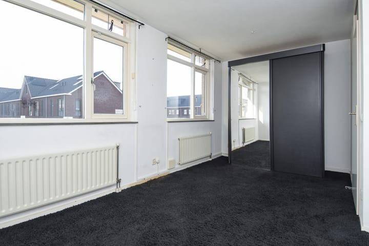 Foto 18 van Constance Gelderblomlaan 62