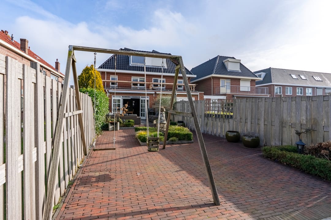 Foto 32 van Brouwerstraat 43-B