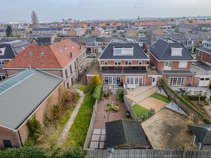 Foto 38 van Brouwerstraat 43-B