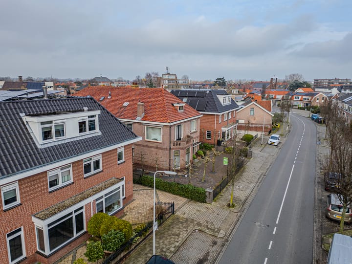 Foto 42 van Brouwerstraat 43-B