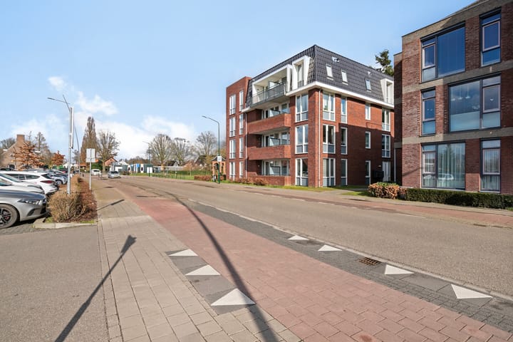 Photo 4 of Zwaanstraat 120