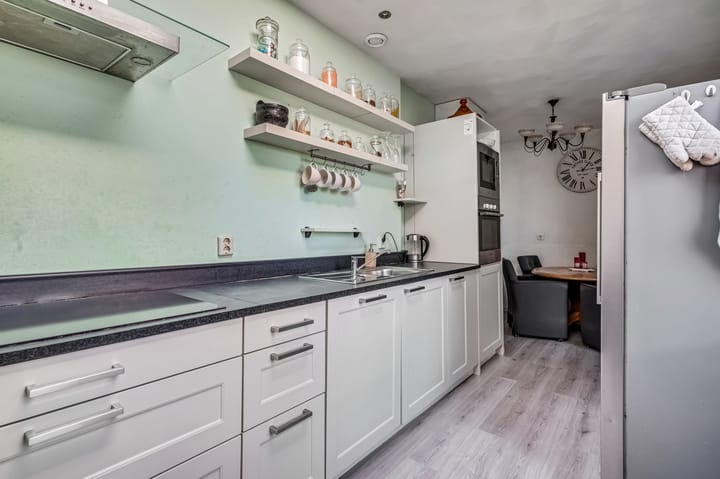 Photo 11 of Koningin-Emmalaan 8