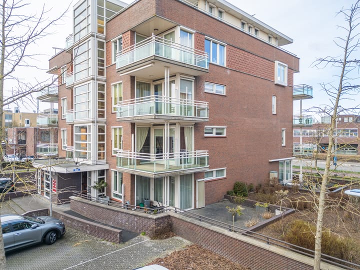 Foto 2 van Floris Versterstraat 68