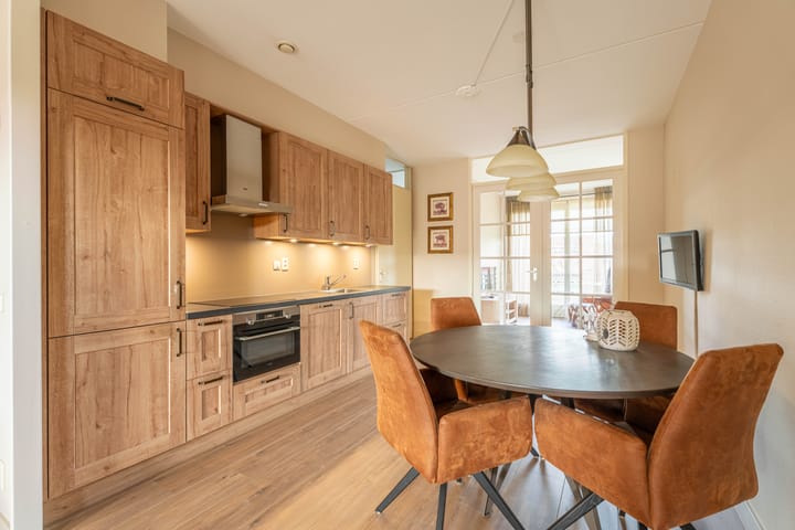 Foto 7 van Floris Versterstraat 68