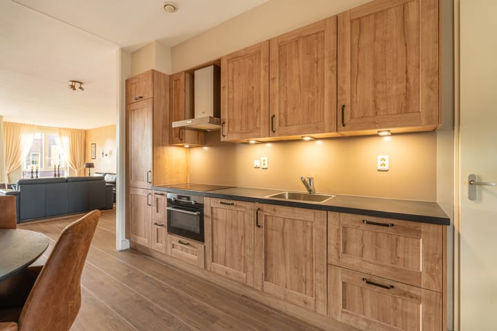 Foto 8 van Floris Versterstraat 68