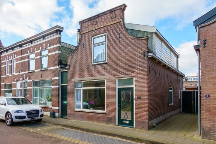 Foto 1 van Spoorstraat 33