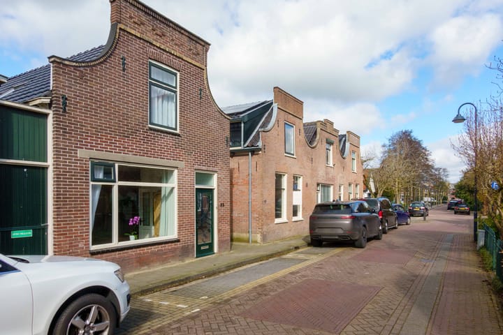 Foto 2 van Spoorstraat 33