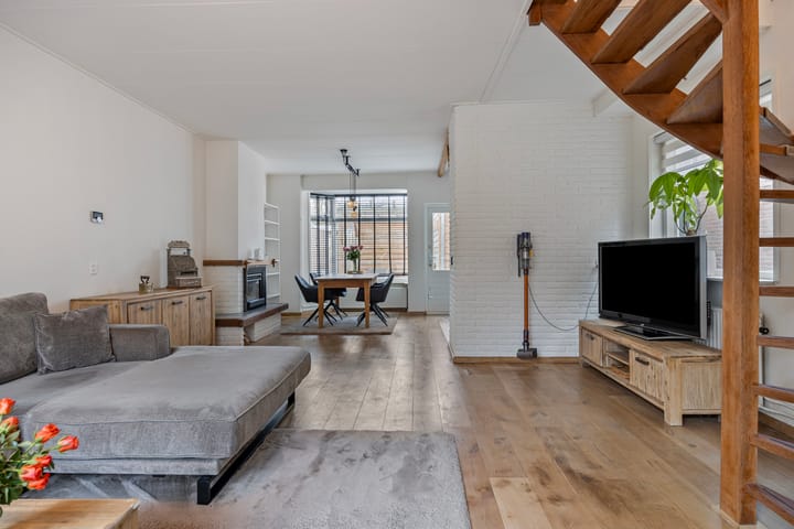 Foto 7 van Spoorstraat 33