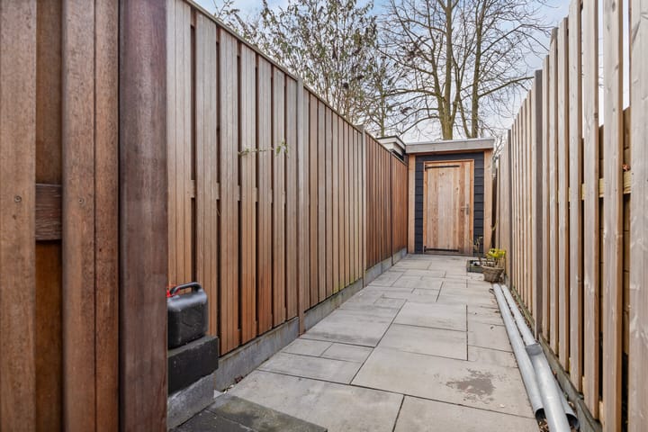 Foto 17 van Spoorstraat 33