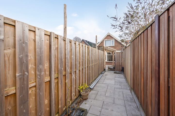 Foto 18 van Spoorstraat 33