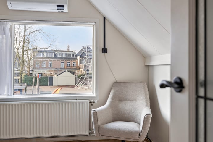 Foto 26 van Spoorstraat 33