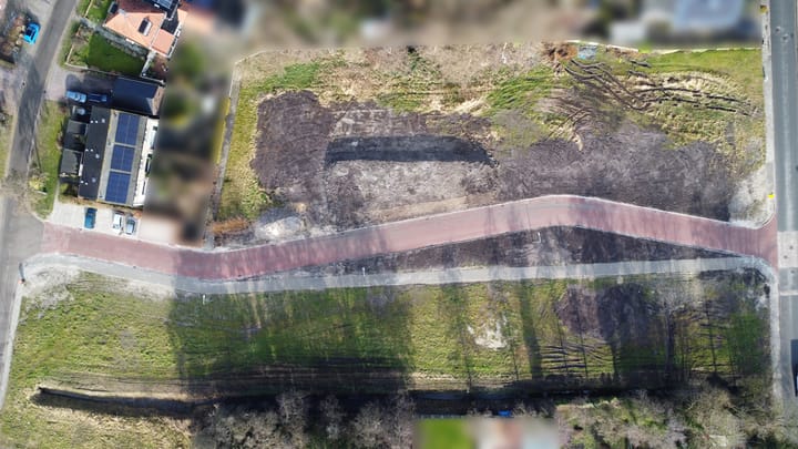 Photo 7 of Kamperfoeliestraat