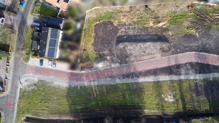 Photo 8 of Kamperfoeliestraat