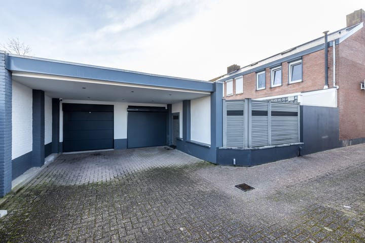 Photo 33 of Demstraat 34