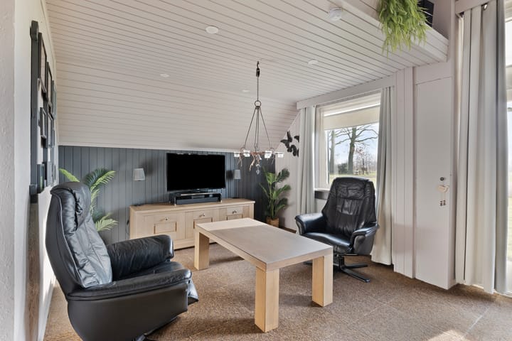 Foto 9 van Meindertweg 1