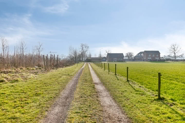 Foto 45 van Meindertweg 1