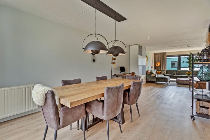 Foto 19 van Monseigneur Bekkersstraat 9