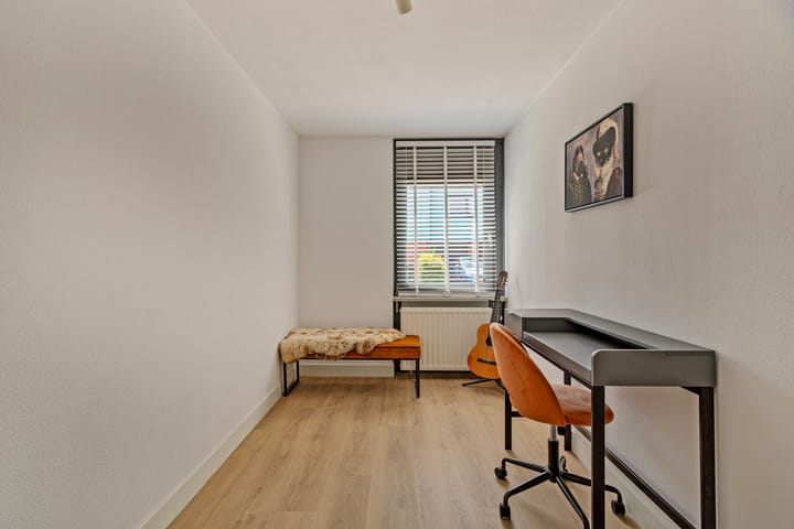 Foto 28 van Monseigneur Bekkersstraat 9