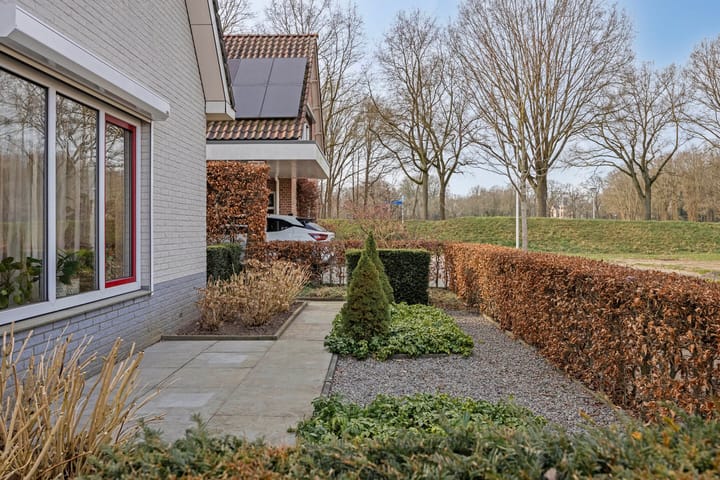 Foto 8 van Populierenlaan 4