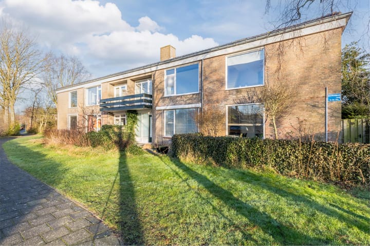 Photo 43 of Van Blaaderenweg 15