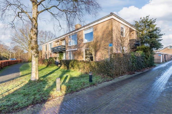 Photo 44 of Van Blaaderenweg 15