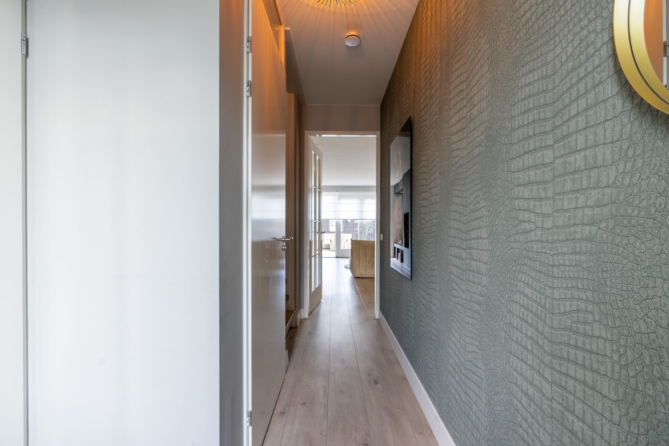 Foto 15 van Voorschoterweg 7-B