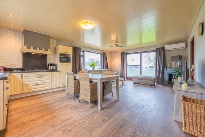 Foto 20 van Langesteeg 27