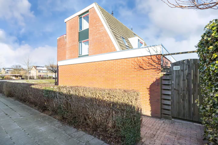 Foto 64 van Gerben Sondermanstraat 41