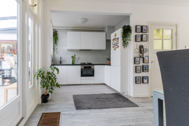 Foto 11 van Willem Barentzstraat 61