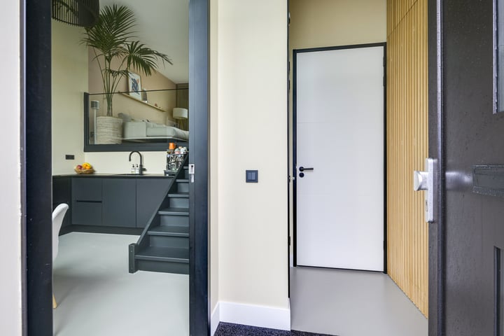 Foto 5 van Sluiseiland-Zuid 78