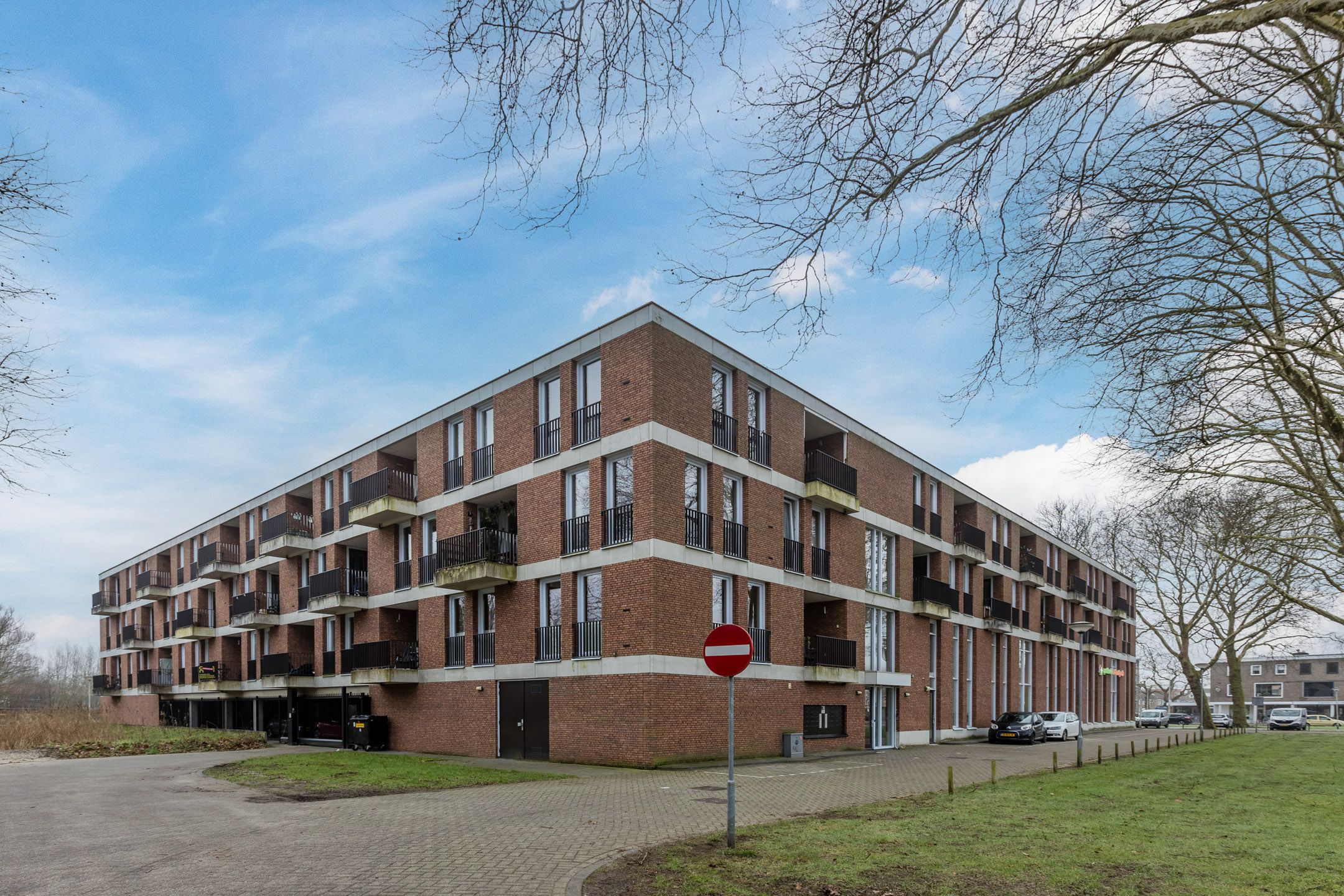 Foto 36 van Mgr. Leijtenstraat 45