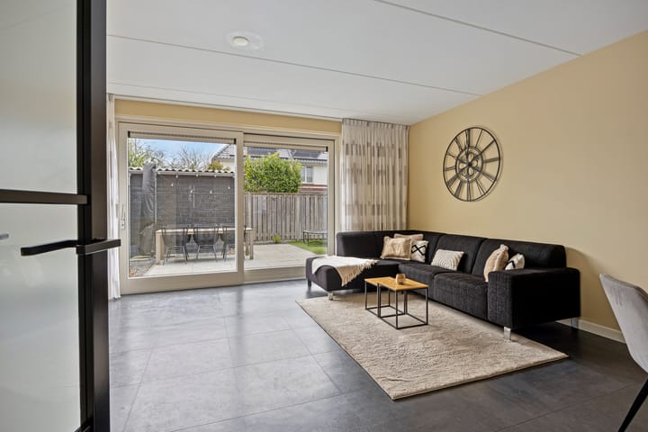 Foto 5 van Fluweelboomstraat 21