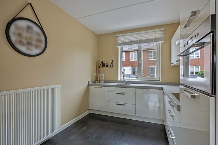 Foto 10 van Fluweelboomstraat 21