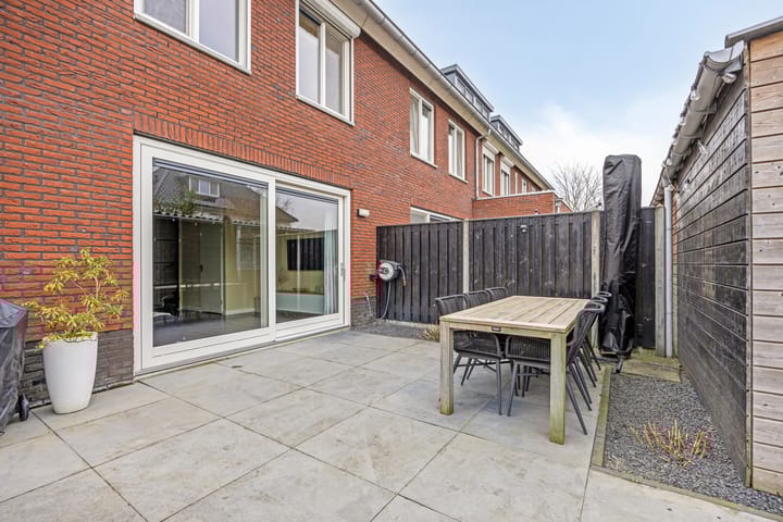 Foto 17 van Fluweelboomstraat 21