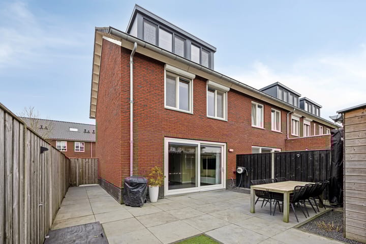 Foto 18 van Fluweelboomstraat 21