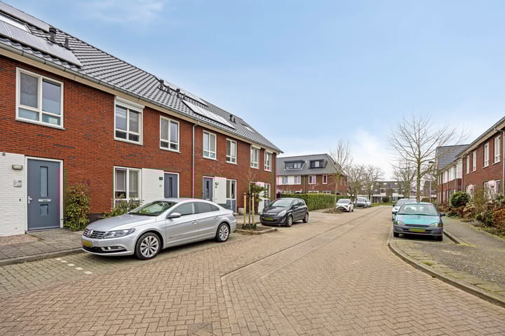 Foto 36 van Fluweelboomstraat 21