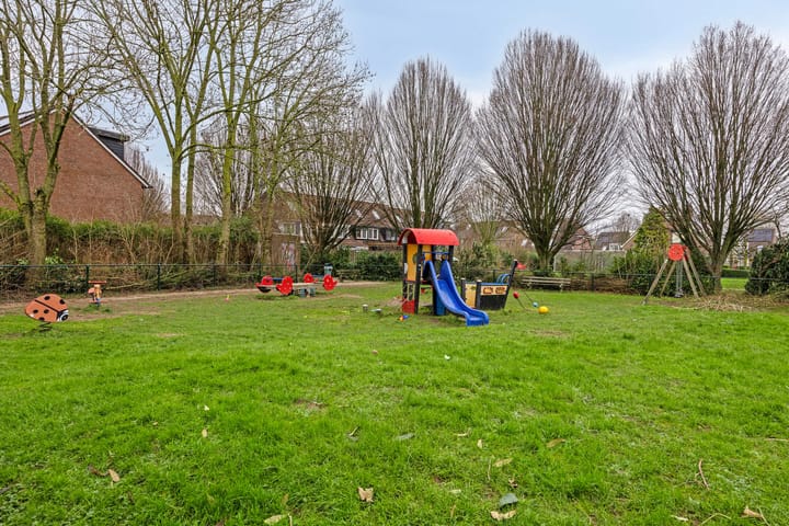 Foto 39 van Fluweelboomstraat 21