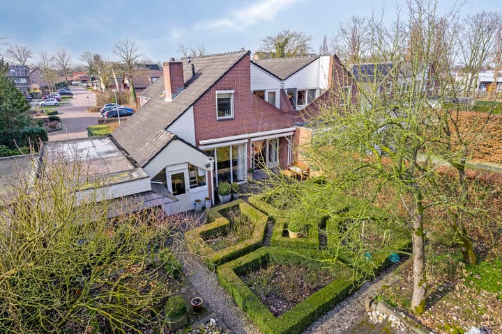 Foto 43 van Grote Beer 52