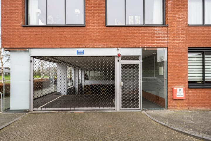 Foto 22 van Elzenmos 62