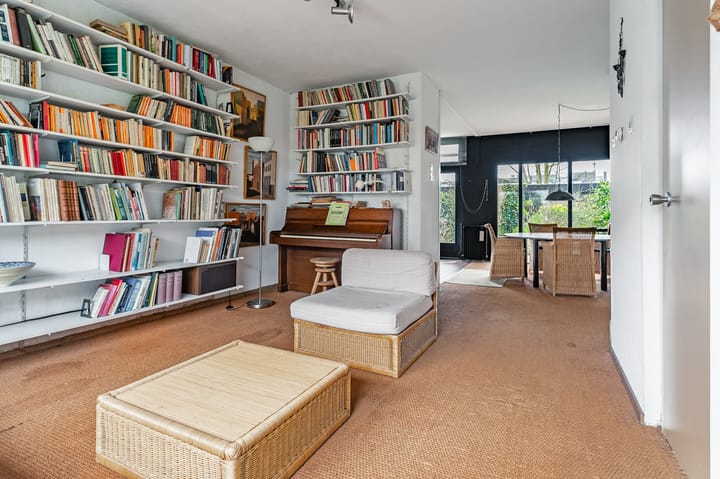 Foto 7 van Zwaansburg 15