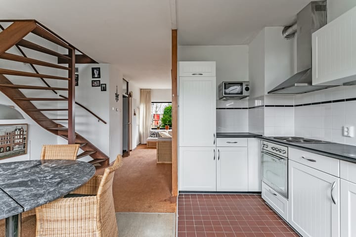 Foto 10 van Zwaansburg 15