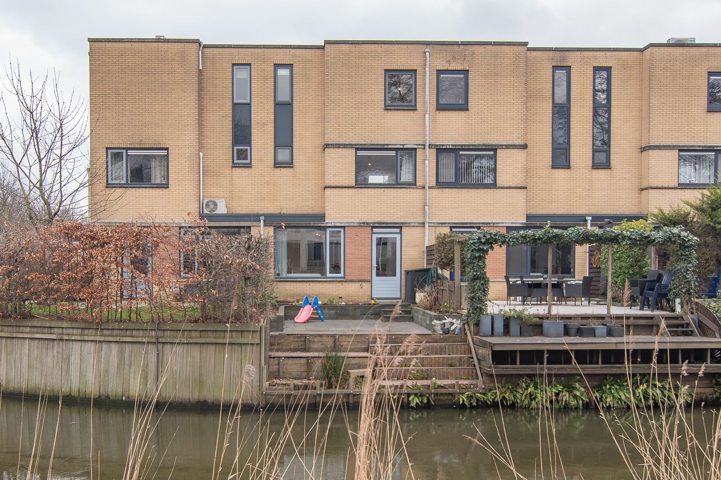 Foto 1 van Wengéhout 80