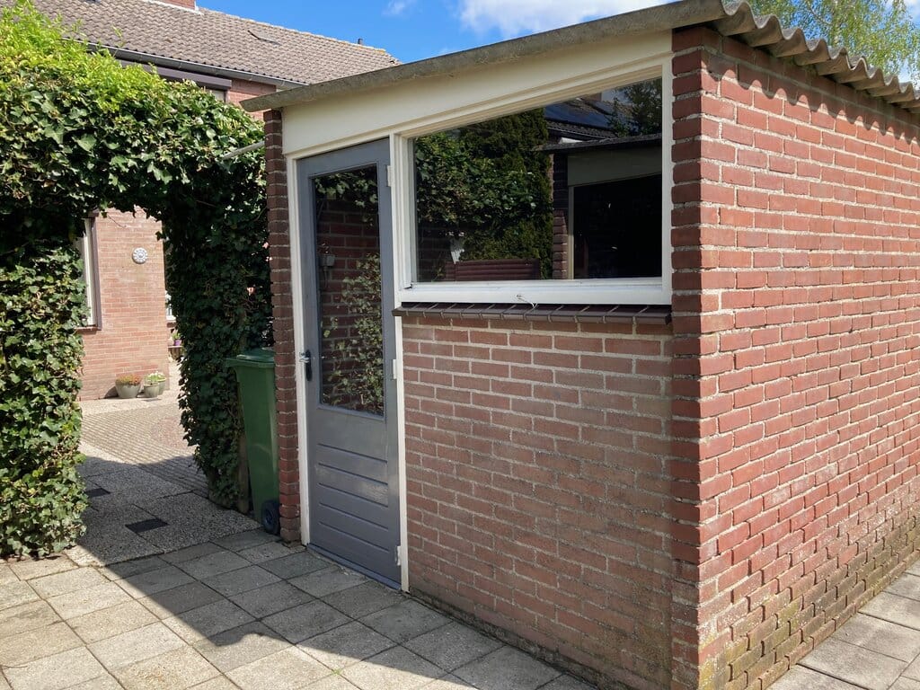 Photo 10 of Azaleastraat 2