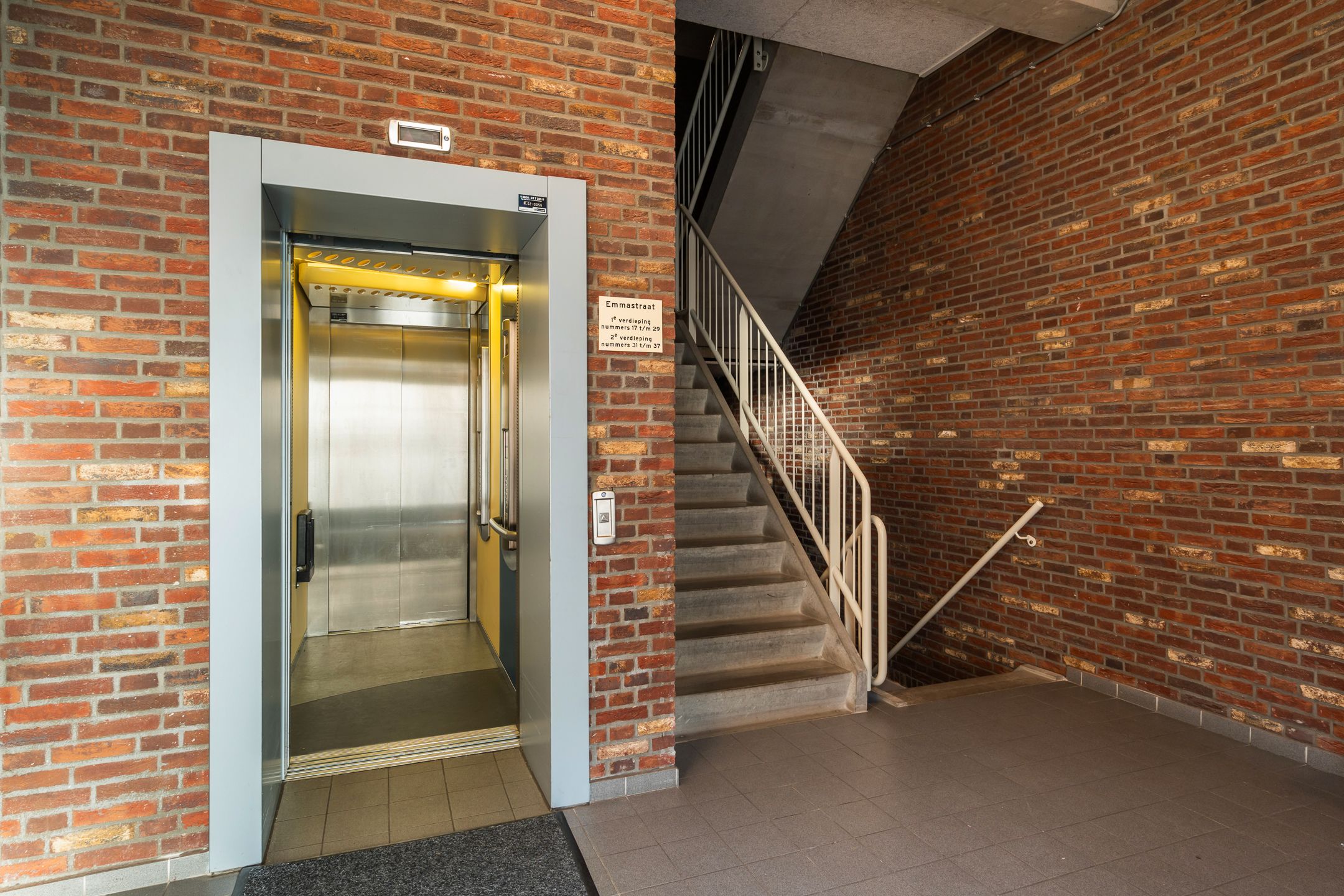 Foto 30 van Emmastraat 31