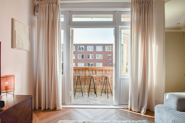 Foto 9 van Linnaeusstraat 70-2