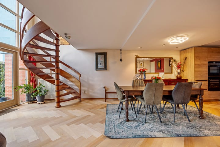 Foto 10 van Dominee Buskesstraat 8