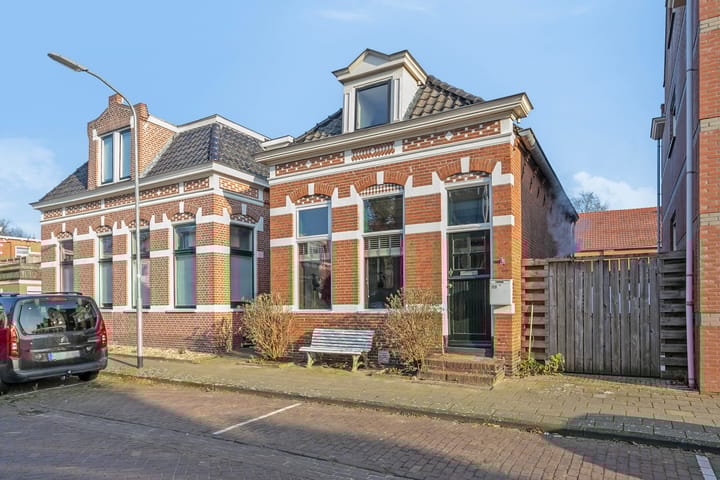 Foto 4 van Burgemeester Venemastraat 13