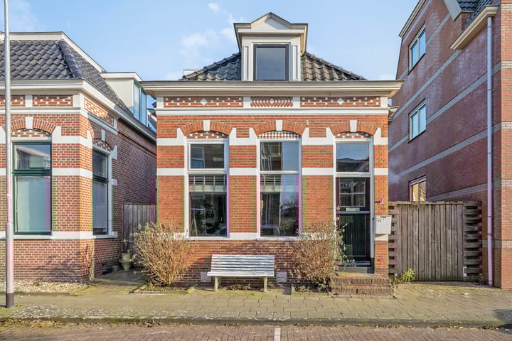 Foto 5 van Burgemeester Venemastraat 13